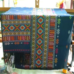 Set Sarung Slendang Motif Ulos Sadum