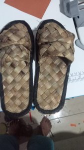 Sandal Anyaman Pandan